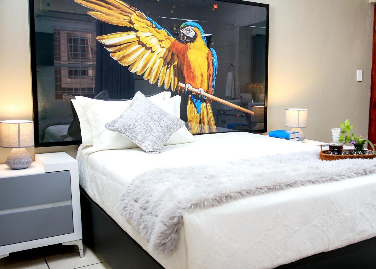 Jose Guesthouse Kempton Park Ngoại thất bức ảnh